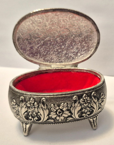 Vintage silver plated footed - silver,